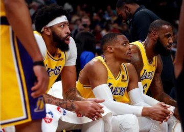 PG模拟器-360组合宣告解体 湖人强行“配对”导致失败婚姻