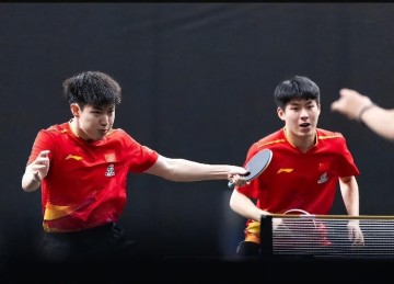 3-1！WTT多哈球星赛再爆冷：男双世界第一败北，国乒2小将晋级4强|黄友政|温瑞博|黄镇廷|陈颢桦|陈垣宇_新浪体育_新浪新闻