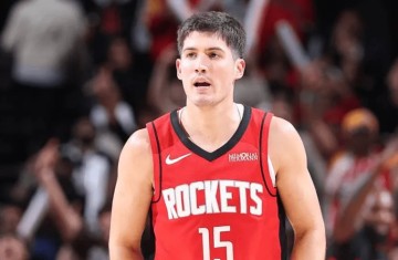 谢泼德谈末节12分：感觉太棒了，我有这表现离不开队友支持