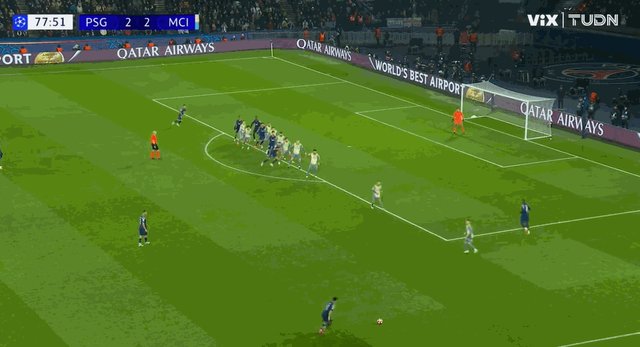 1737587861568022290.gif 3-2若昂·内维斯.gif